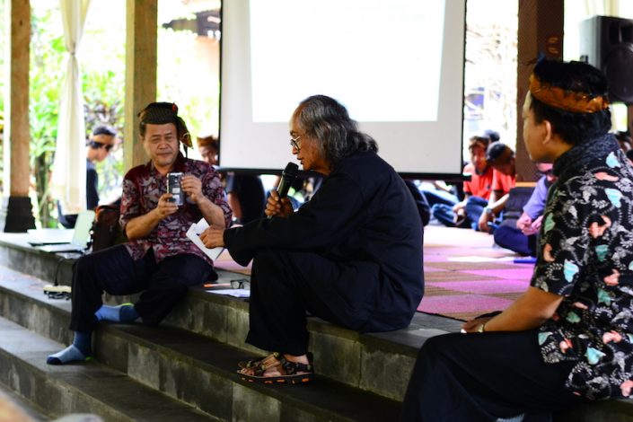 Sesi Motivasi dan Berbagi bersama Romo Mudji Sutrisno