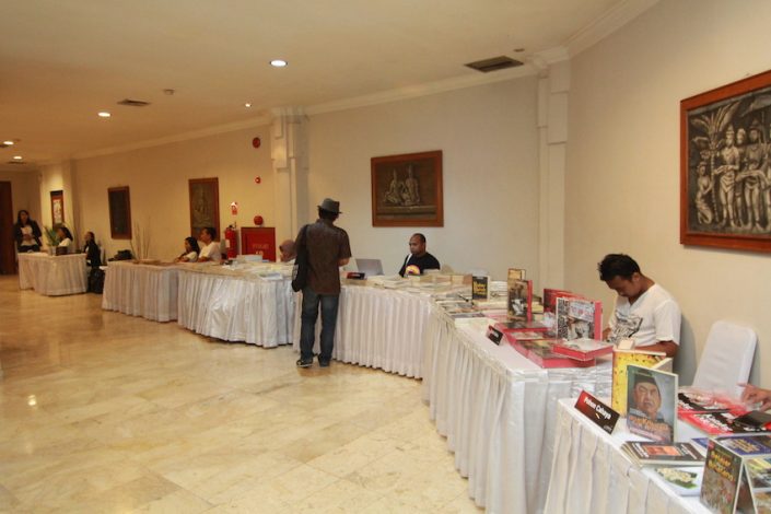 Pameran Buku di Manohara Magelang