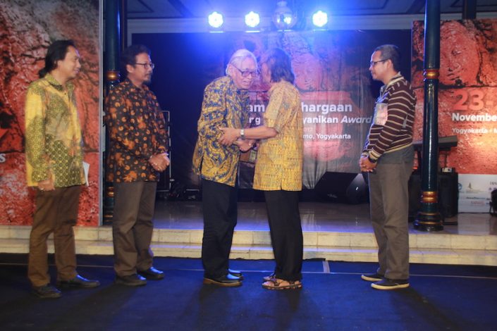 Penyerahan Sang Hyang Kamahayanikan Award